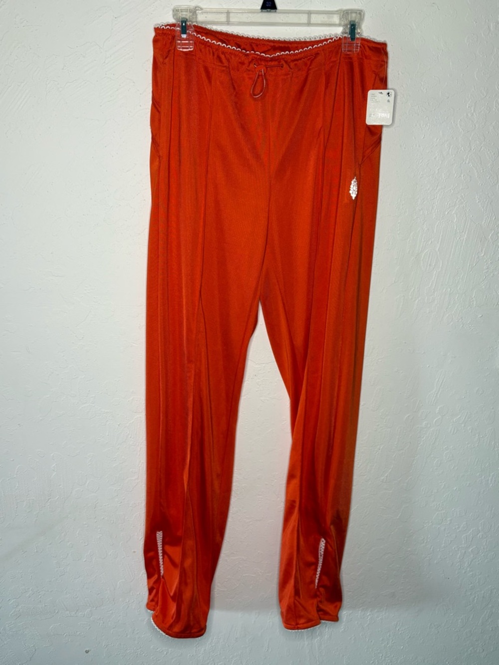 NWT FREE PEOPLE Movement Roll With It Pants Women S Flame Zip Ankle Drawstring